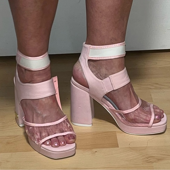 Juicy Couture Women's Platform JC-Graciela Size 6M Q-Pink Mesh/neoprene NWBT - Picture 12 of 15